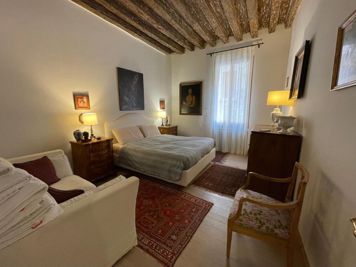 Appartamento Di Charme Venice Luaran gambar